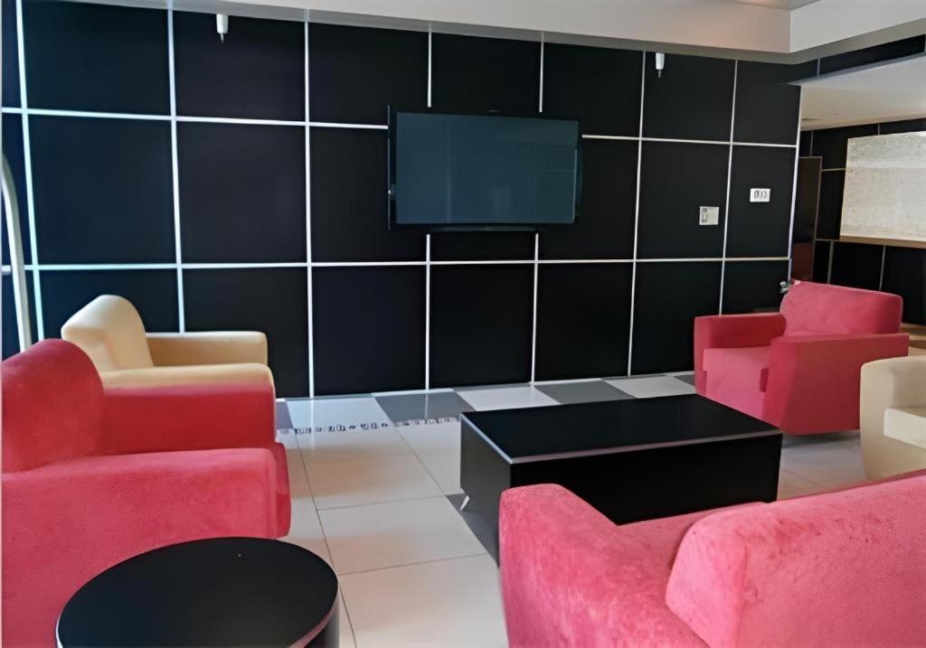 Travelodge By Wyndham Absecon Atlantic City Esterno foto