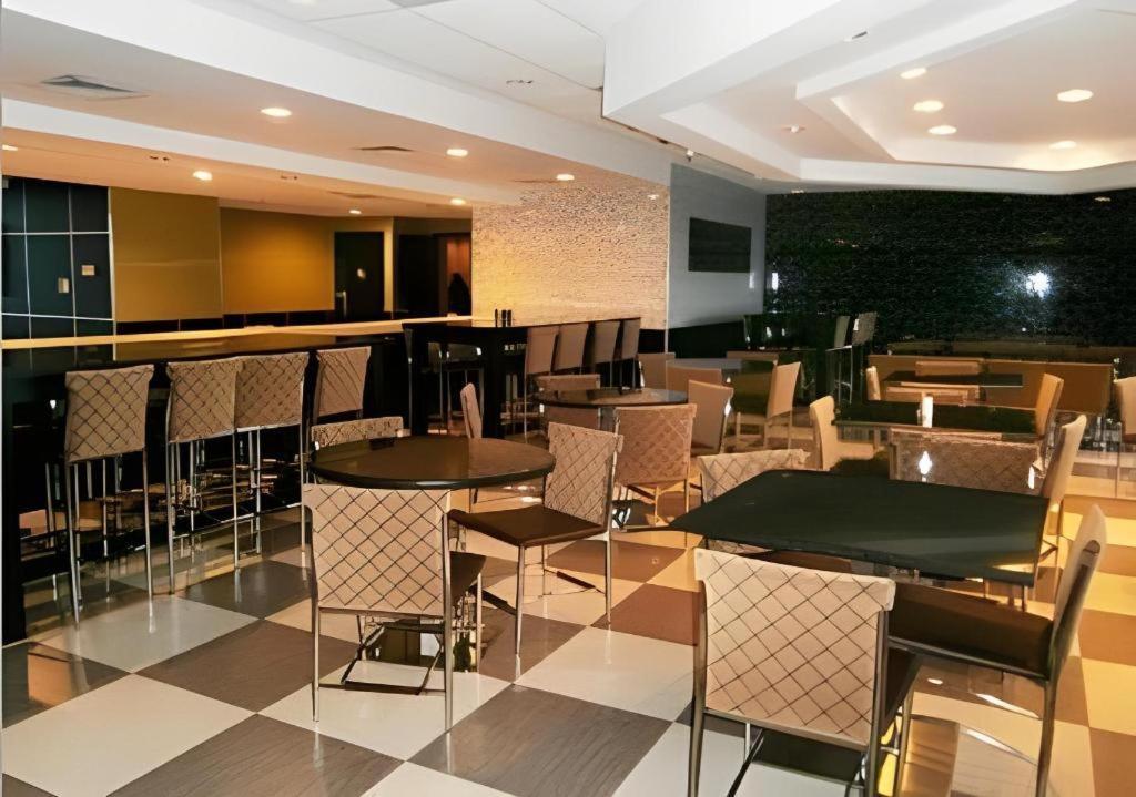 Travelodge By Wyndham Absecon Atlantic City Esterno foto